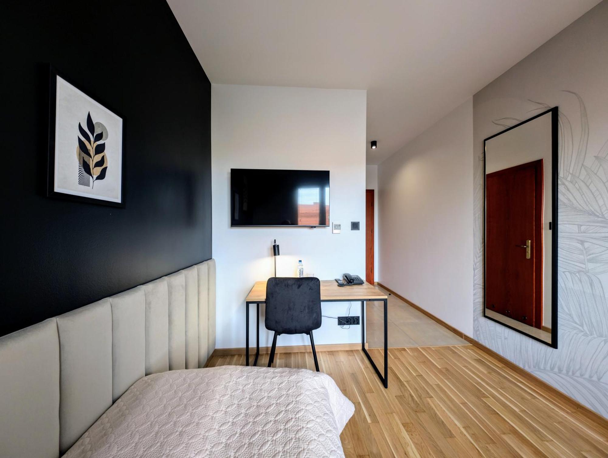 Hotel Reslinski Grodzisk Wielkopolski Esterno foto