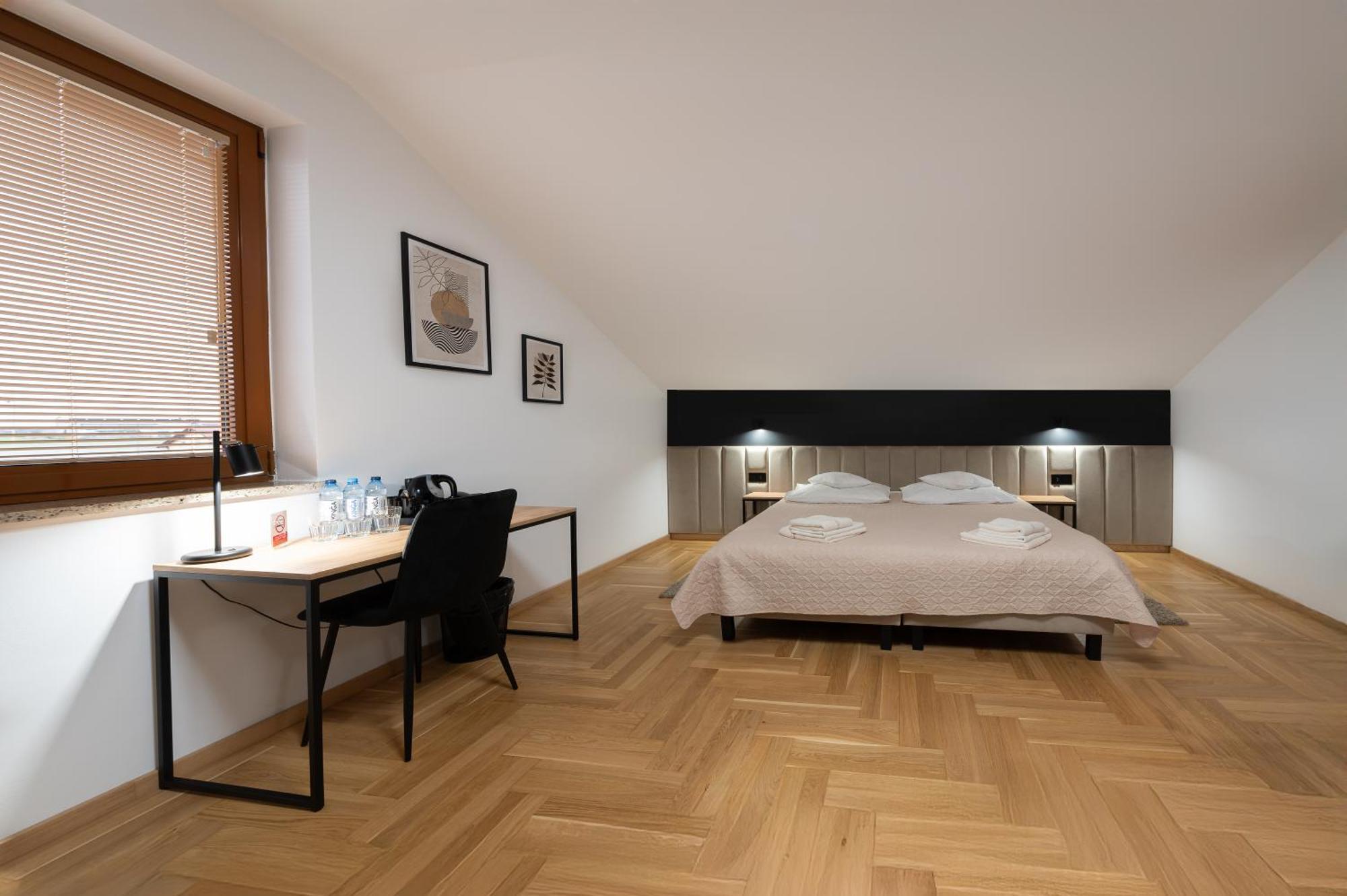 Hotel Reslinski Grodzisk Wielkopolski Esterno foto