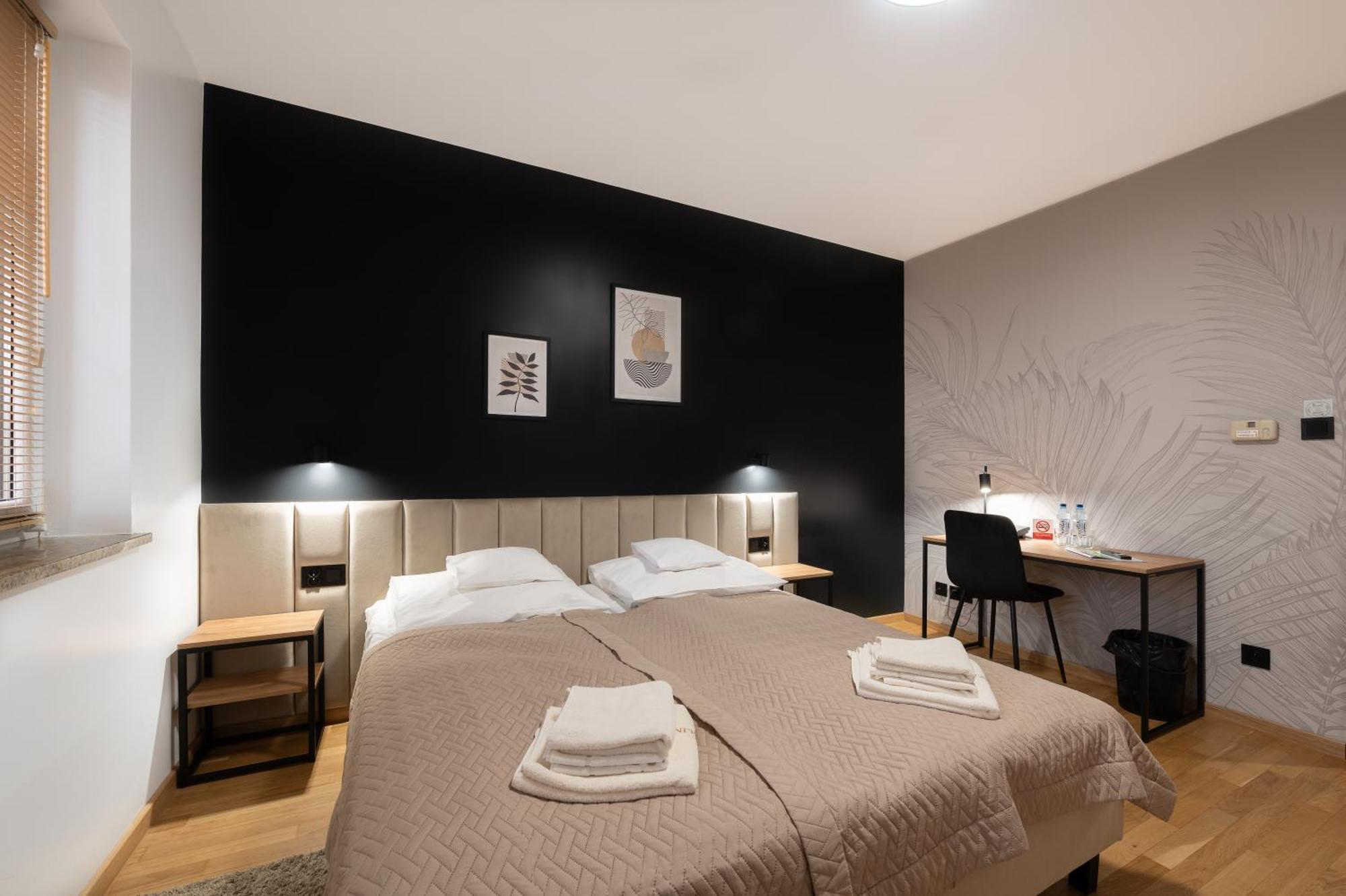 Hotel Reslinski Grodzisk Wielkopolski Esterno foto