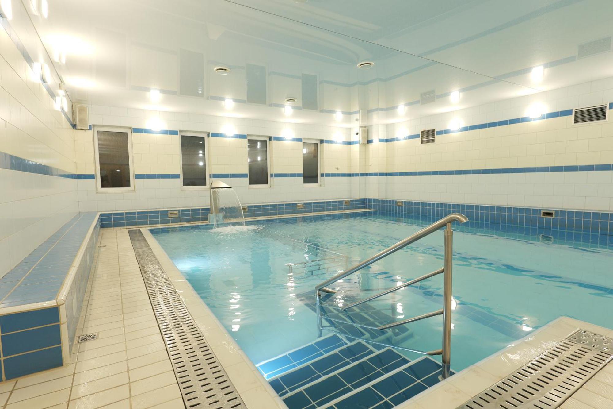 Hotel Reslinski Grodzisk Wielkopolski Esterno foto
